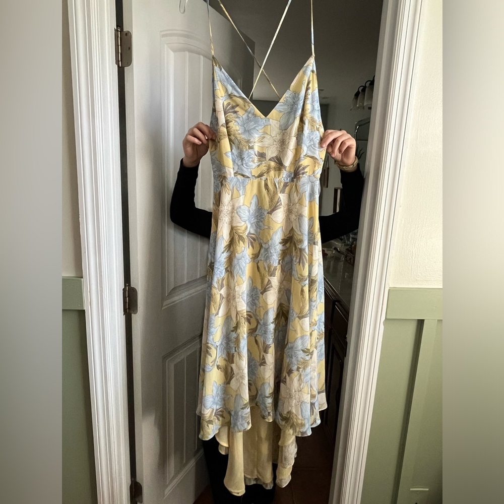 NWT Lulu's Yellow Blue Floral Dress Size Medium